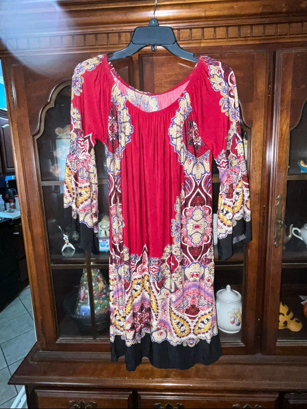 Women’s Medium Red Paisley Boho Tunic Dress 3/4 Sleeve Scoop Neck Stretchy Hem - Picture 2 of 6
